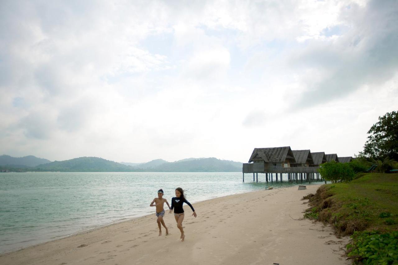 Telunas Private Island Sugi Exterior foto
